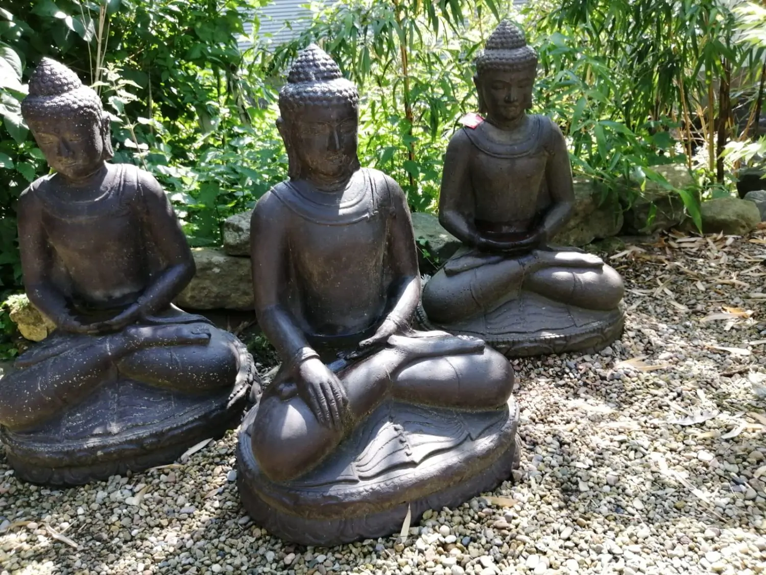 Product image 6 of the product “Sitting buddha, India, 80 cm height, cast stone, hollow, handcrafted & coloured ”